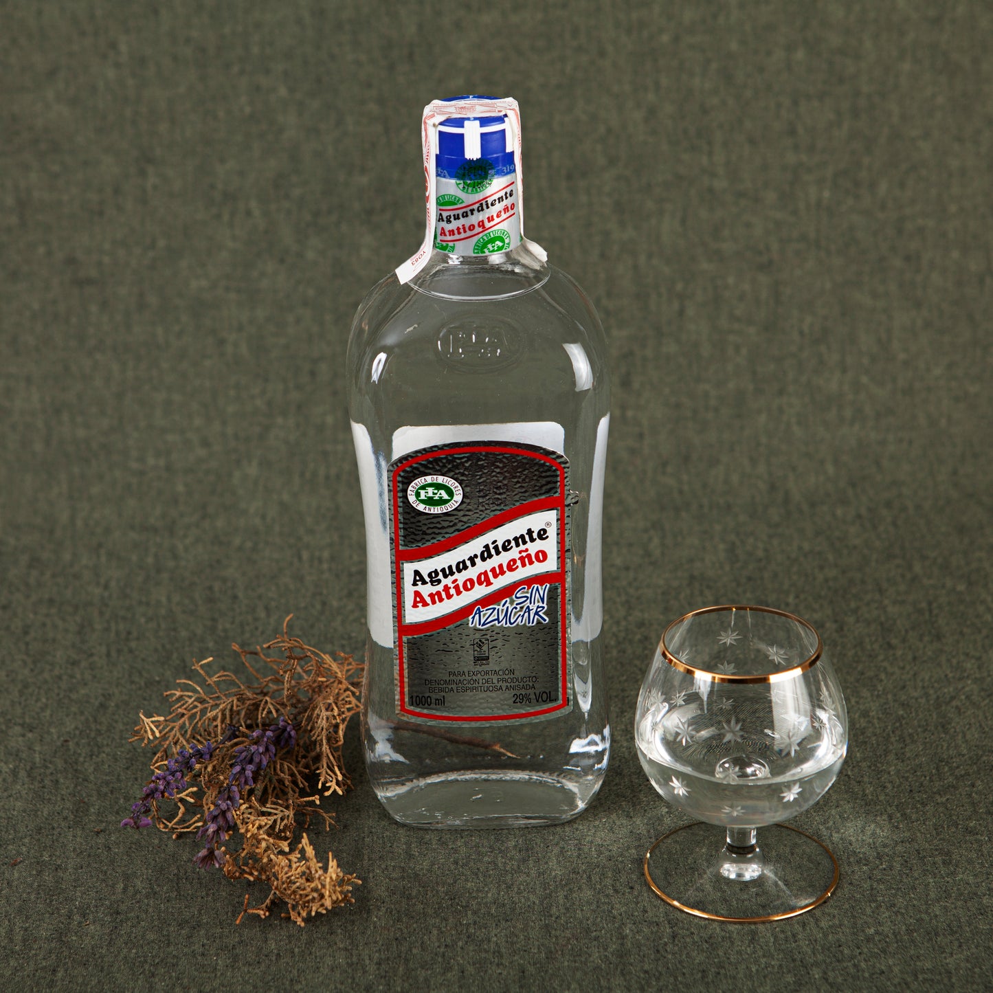 AGUARDIENTE ANTIOQUEÑO